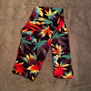 Cannabis Leggings One Size (3-9)